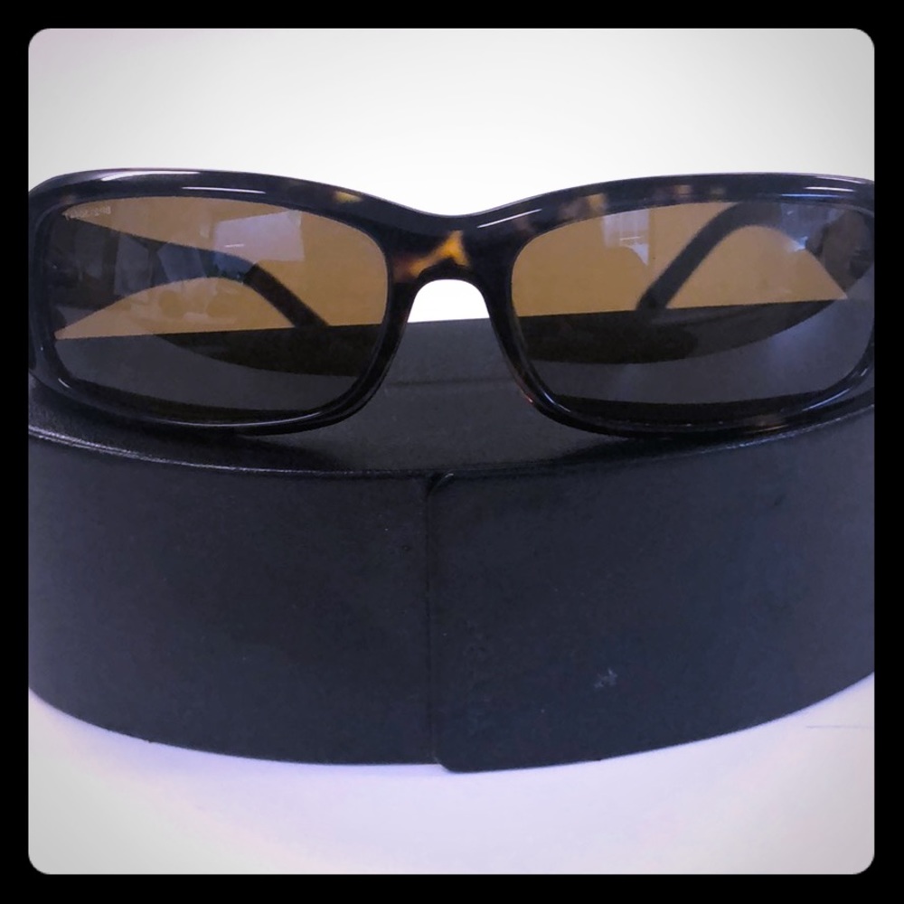 MAKE AN OFFER - Brown Prada Sunglasses w case